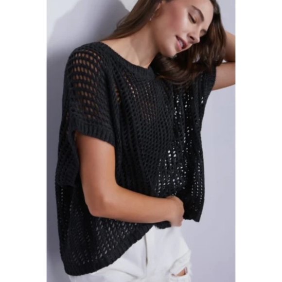 H&M Tops - Size-M, H&M oversized pointelle knit half sweater